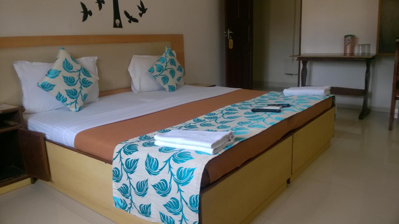 Hotel Sunrise Panaji Exterior foto
